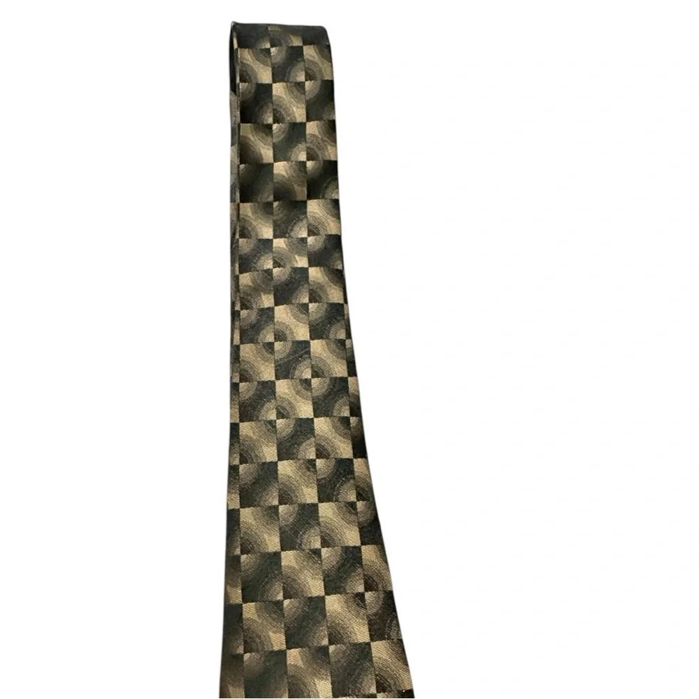 J. Ferrar Brown/Black 100% Silk Tie